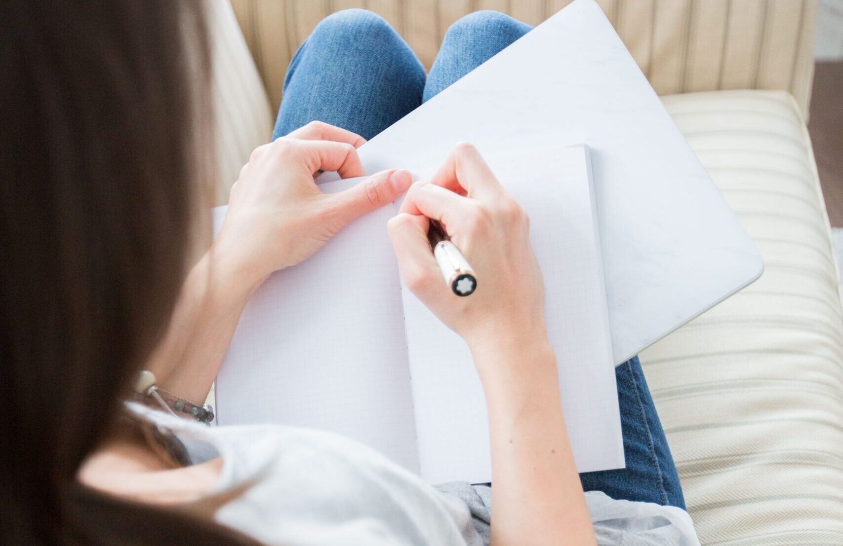 Professional Writing is a must&nbsp;on Albury Resumes and Cover Letter&nbsp;Service